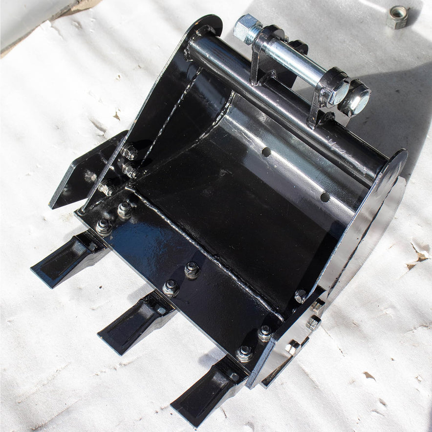 15.7"/400 mm Mini Excavator Bucket Attachment, Backhoe Digging Trenches Fit for 0.8-1.8 Tons Small Digger, Mini Excavator Bucket with Metal Teeth