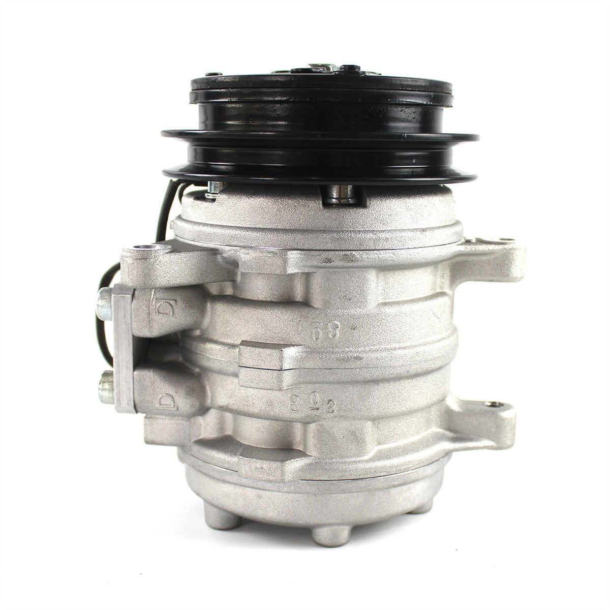 T0070-87290 AC Air Conditioning Compressor for Kubota M9000-CAB M9000DT-CAB